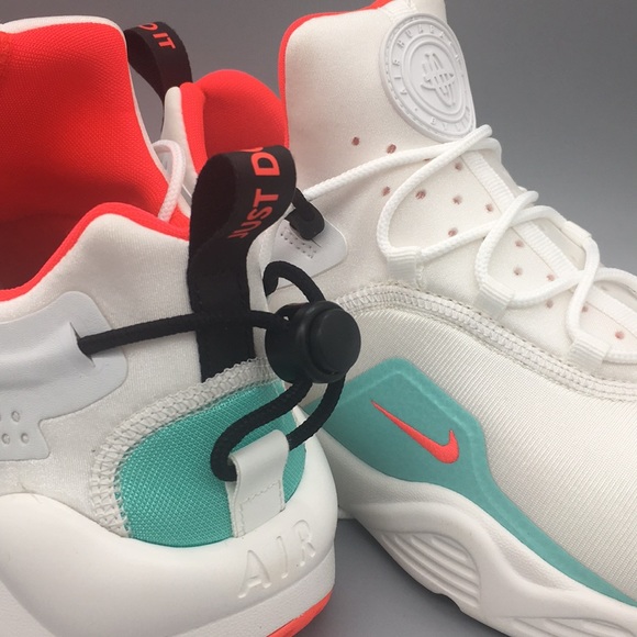 W AIR HUARACHE CITY MOVE - Picture 8 of 8